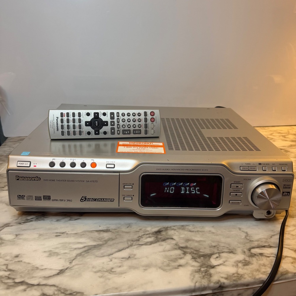 Panasonic SA-HT670 DVD Home Theater Sound System 5-Disc Changer Silver w Remote